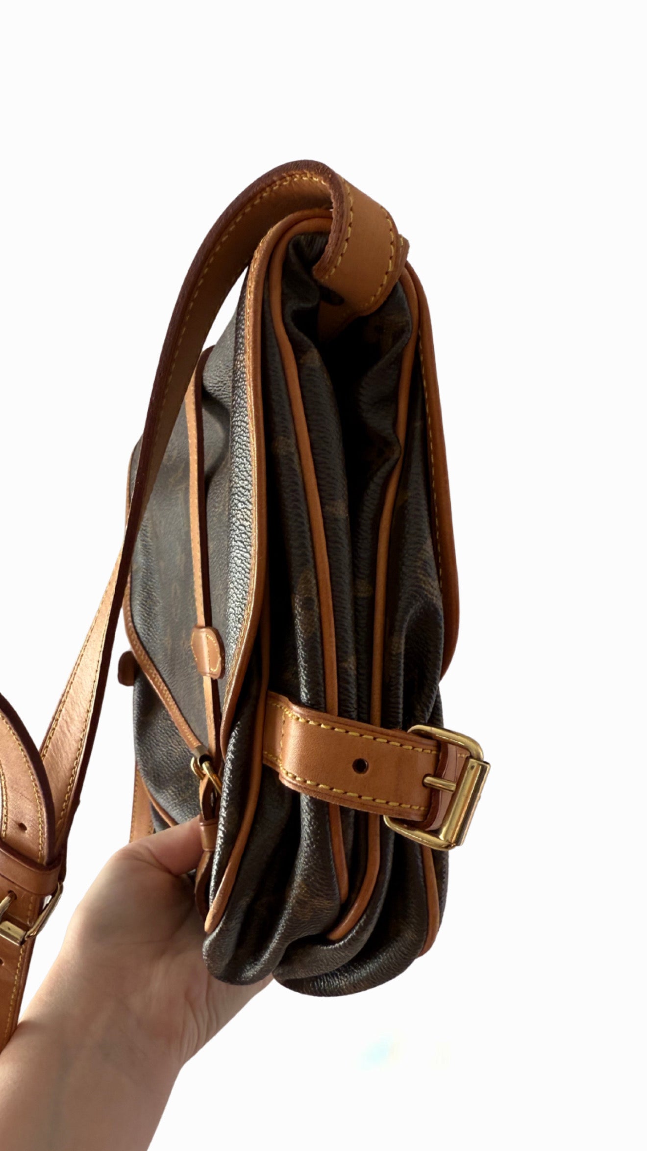 Louis Vuitton Saumur 30