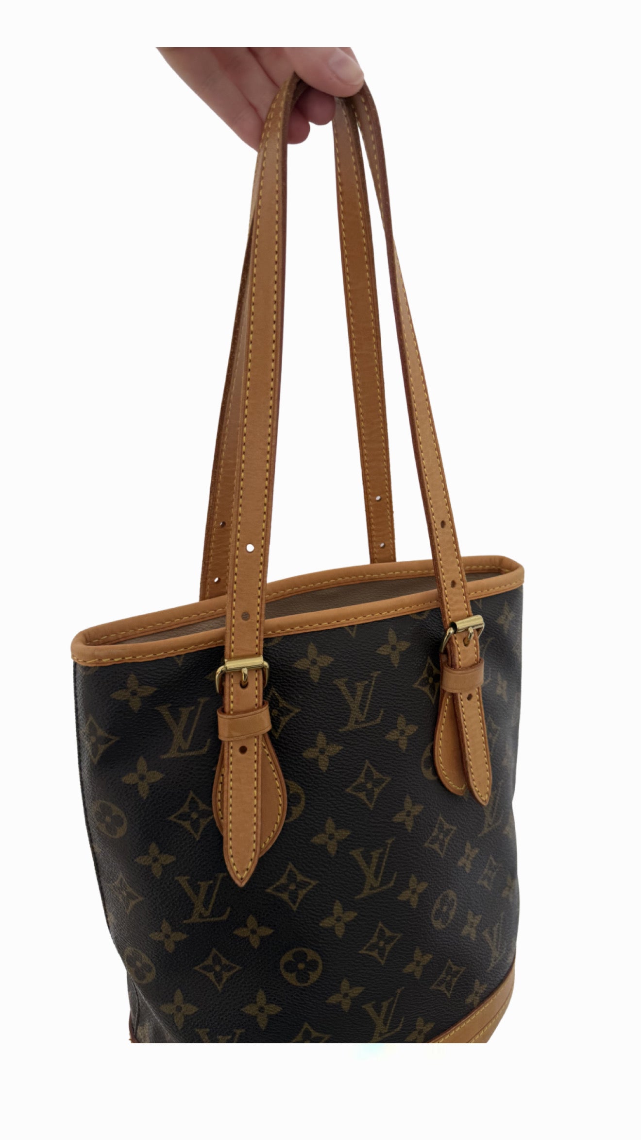 Louis Vuitton Bucket PM
