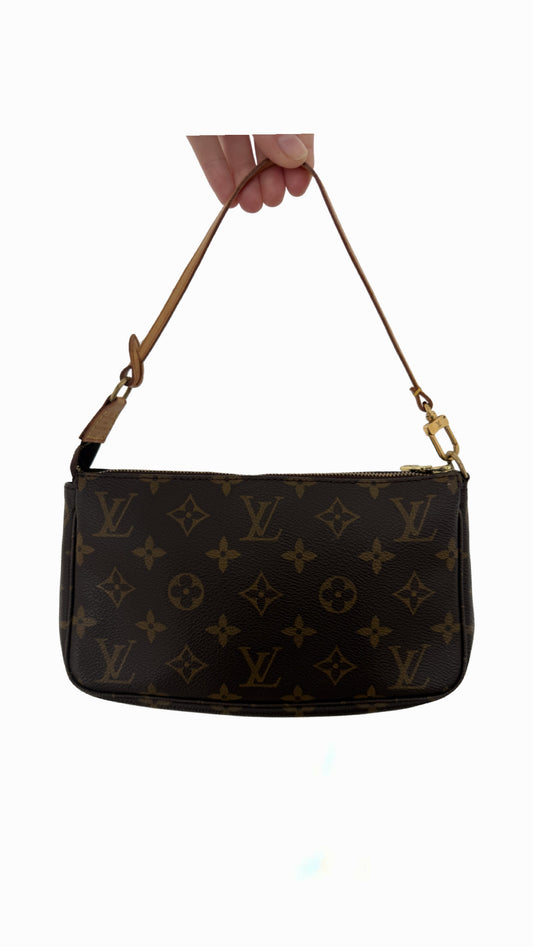 Louis Vuitton Pochette