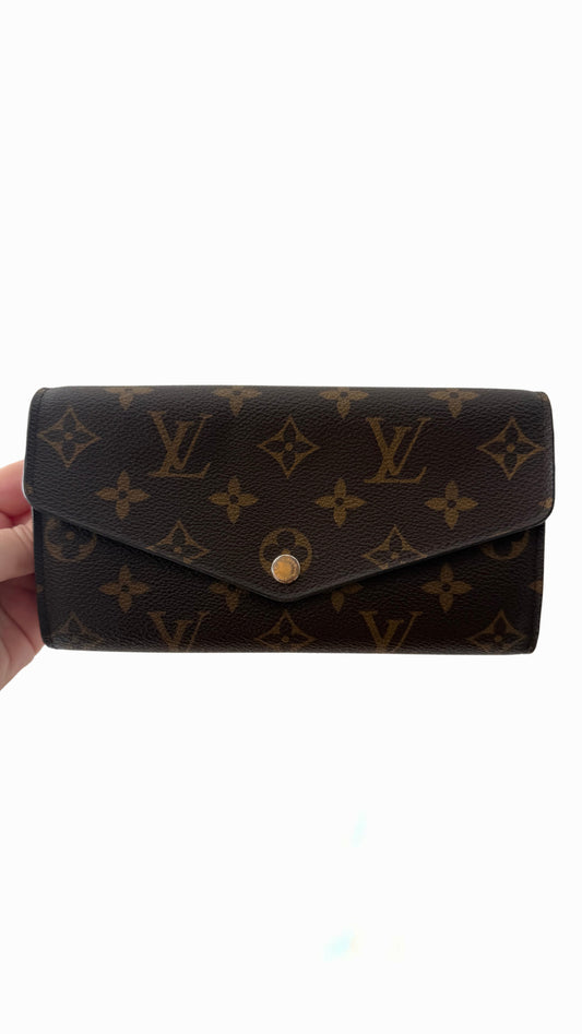 Louis Vuitton Sarah Wallet