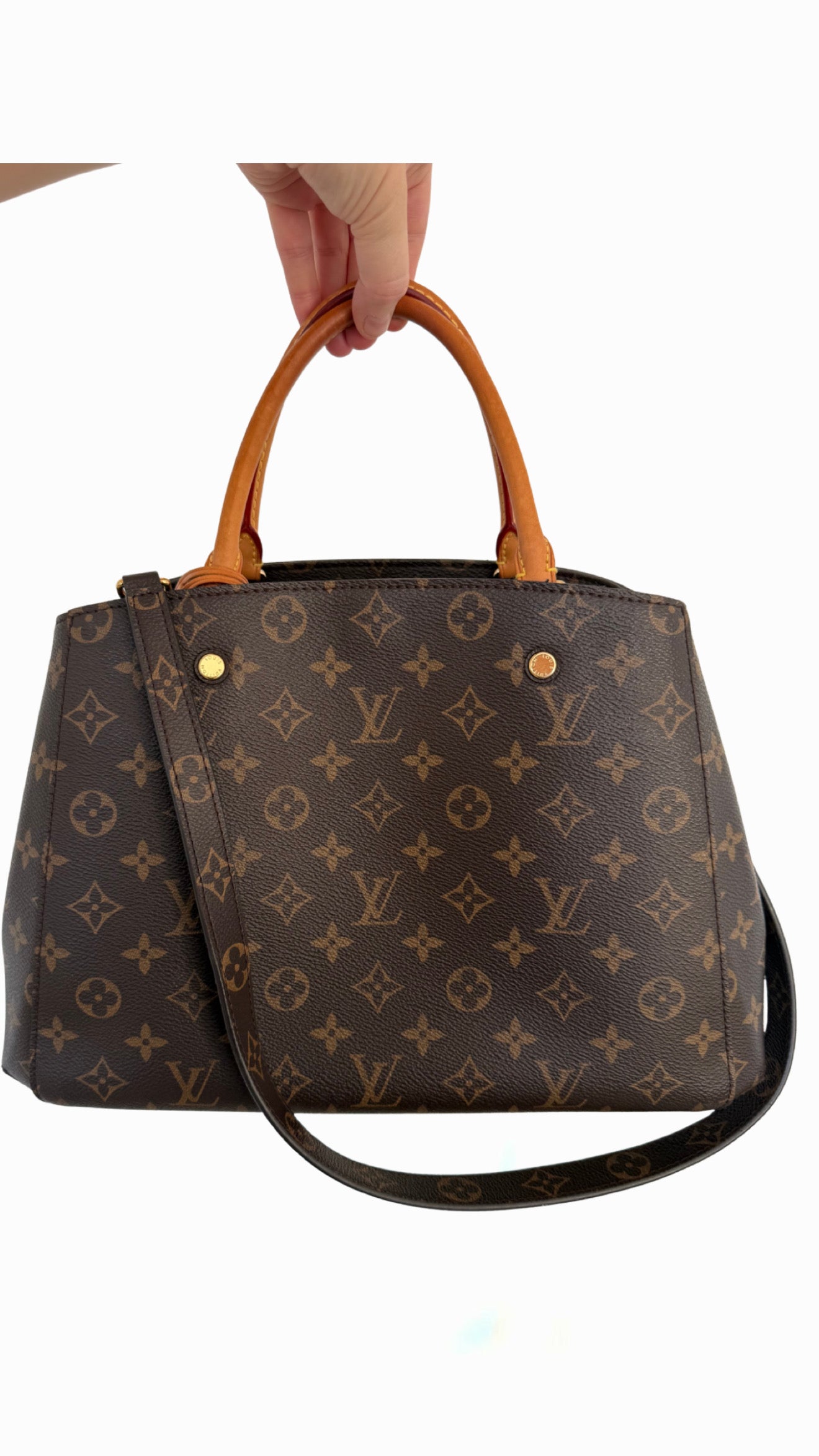 Louis Vuitton Montaigne MM