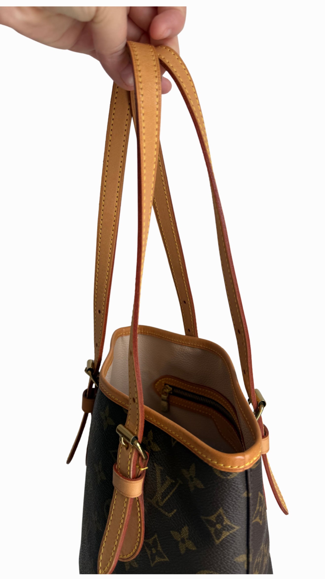 Louis Vuitton Bucket PM