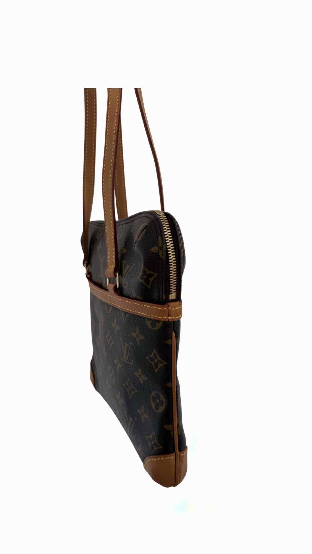 Louis Vuitton Coussin GM Shoulder Bag