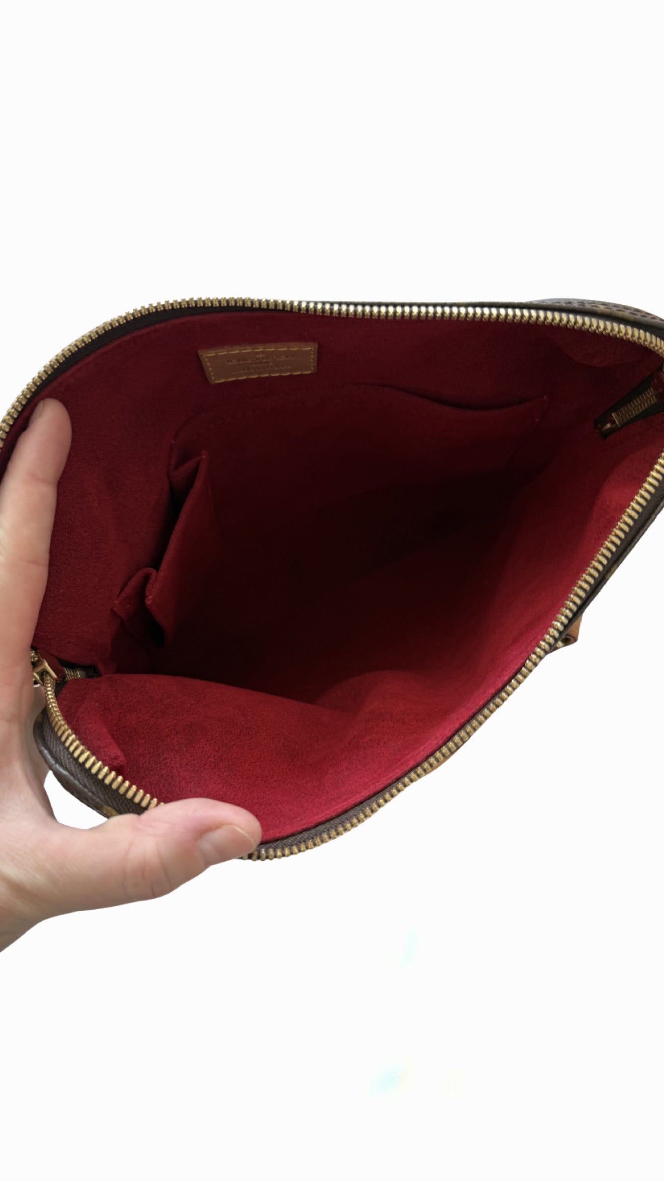 Louis Vuitton Coussin GM Shoulder Bag