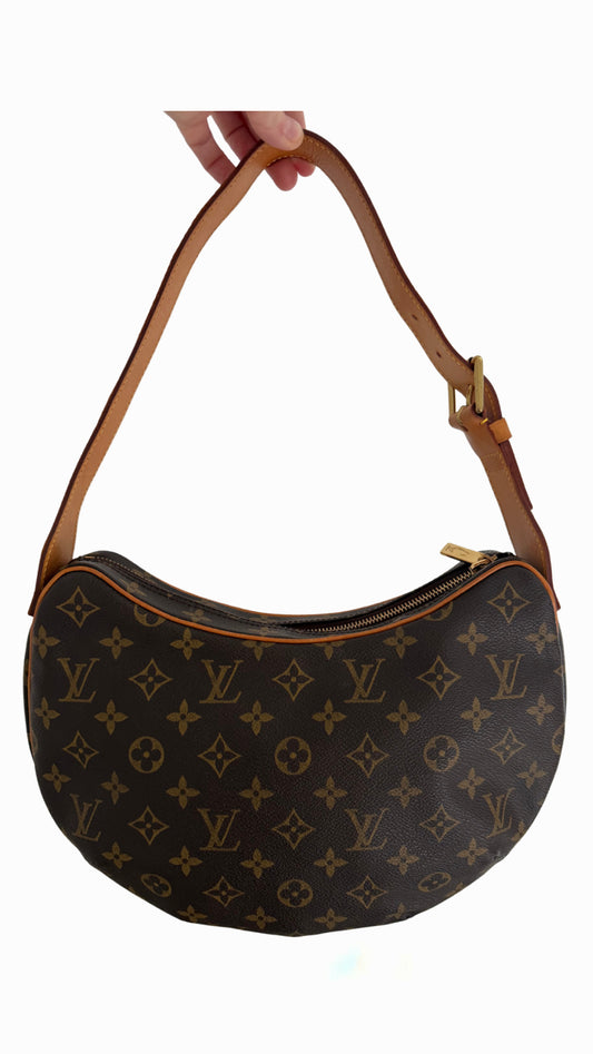 Louis Vuitton Croissant MM