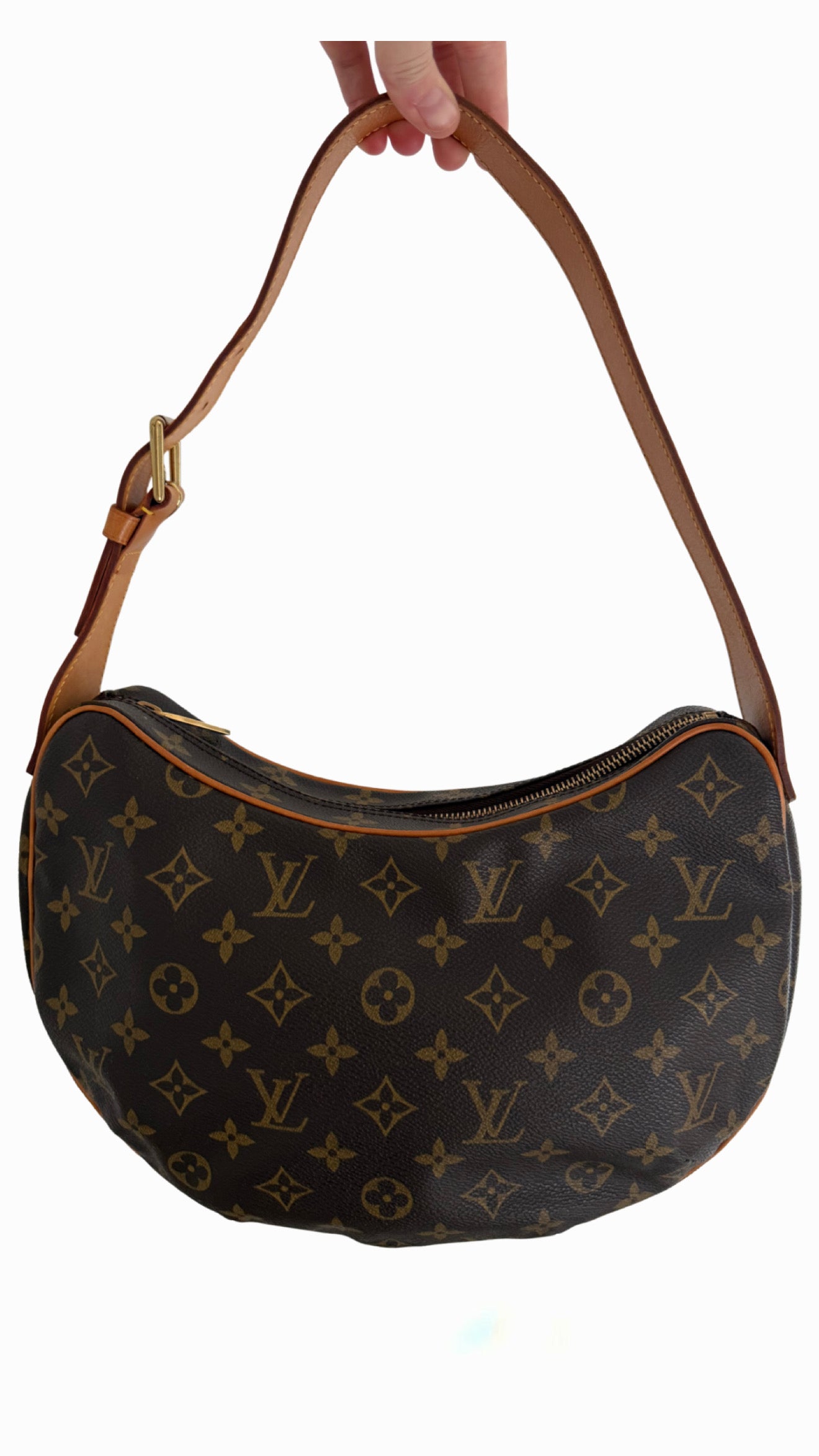 Louis Vuitton Croissant MM
