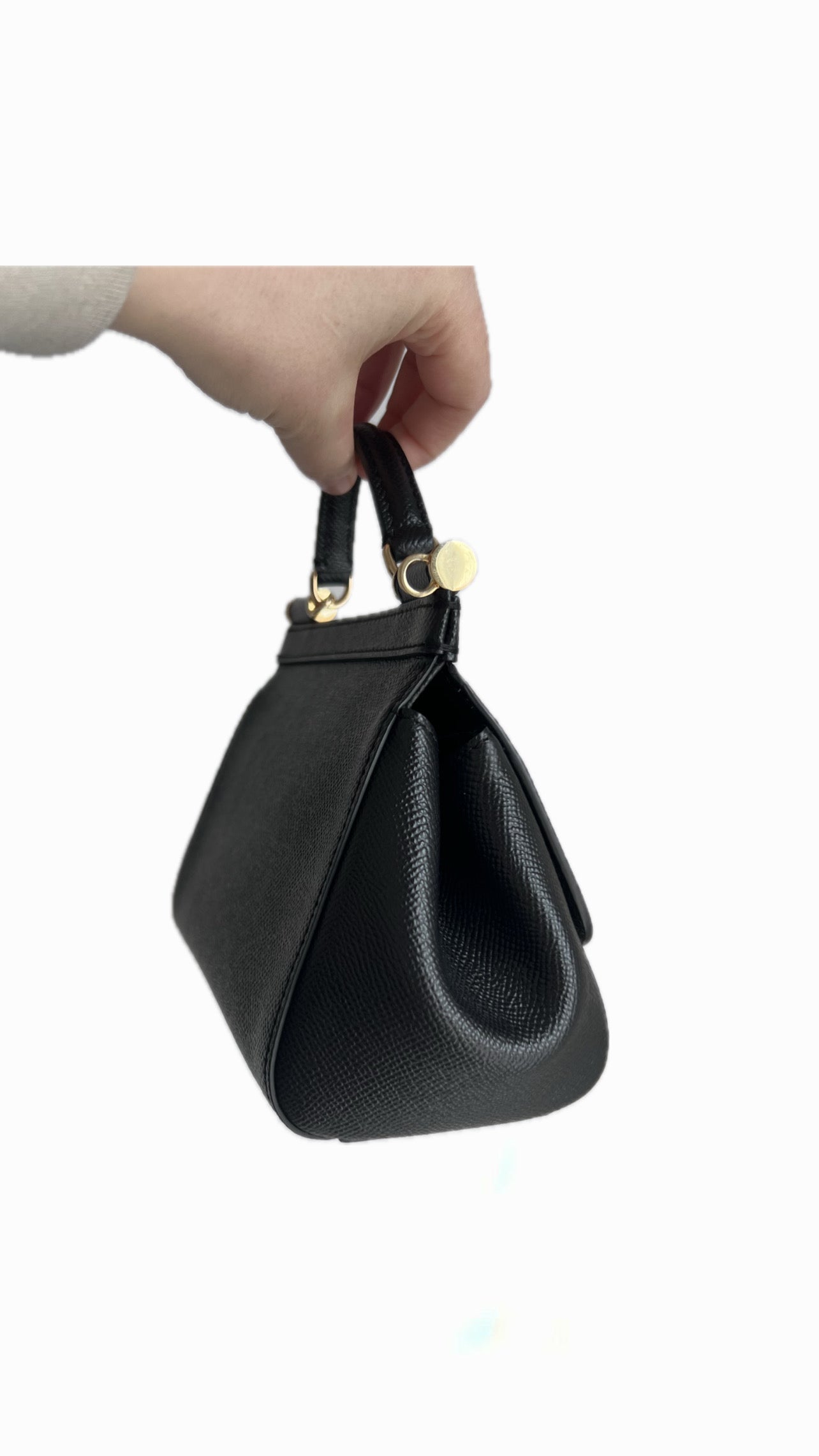 【D&G】Dolce&Gabbana Micro Bag マイクロ ショルダーバッグ 手のひらにすっぽり入る可愛さ！ドルチェ＆ガッバーナの