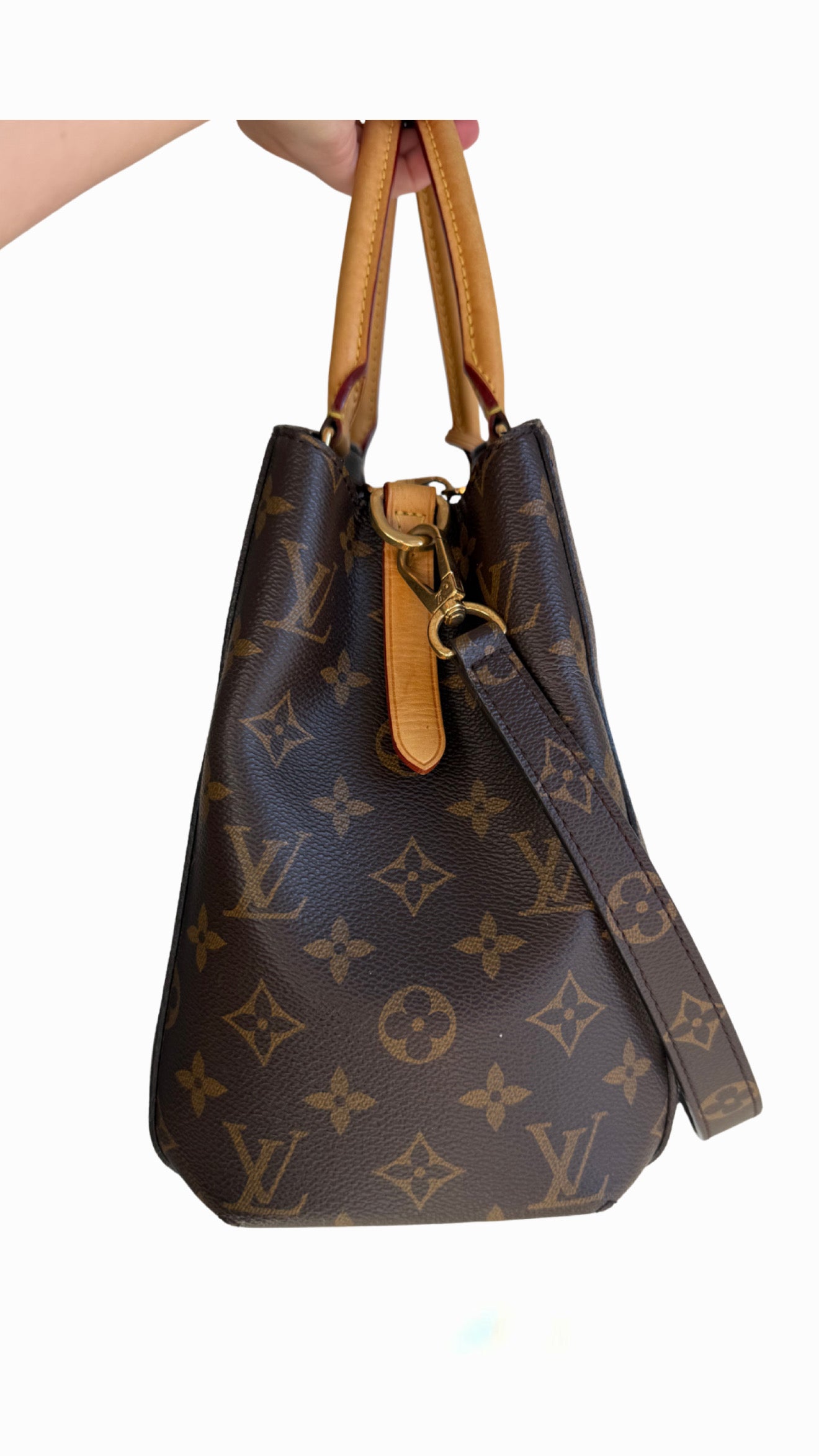 Louis Vuitton Montaigne MM