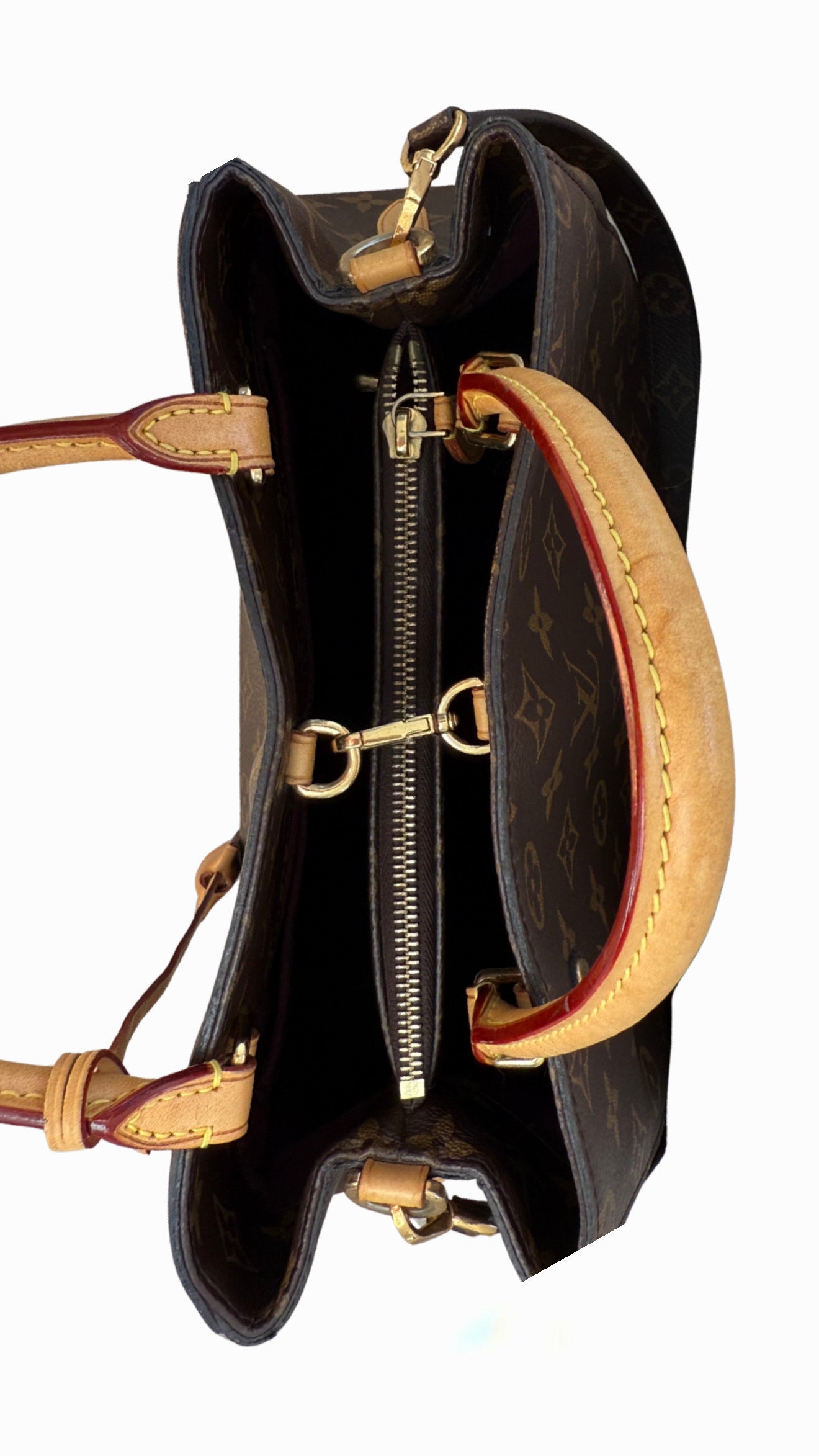 Louis Vuitton Montaigne MM