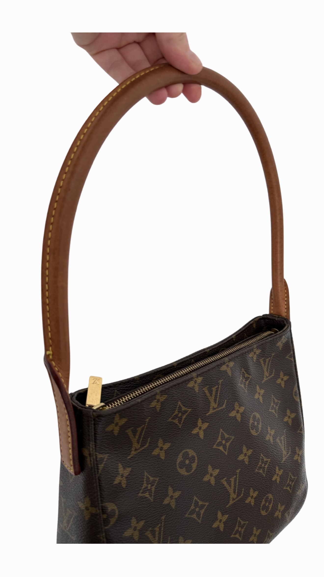 Louis Vuitton Looping MM