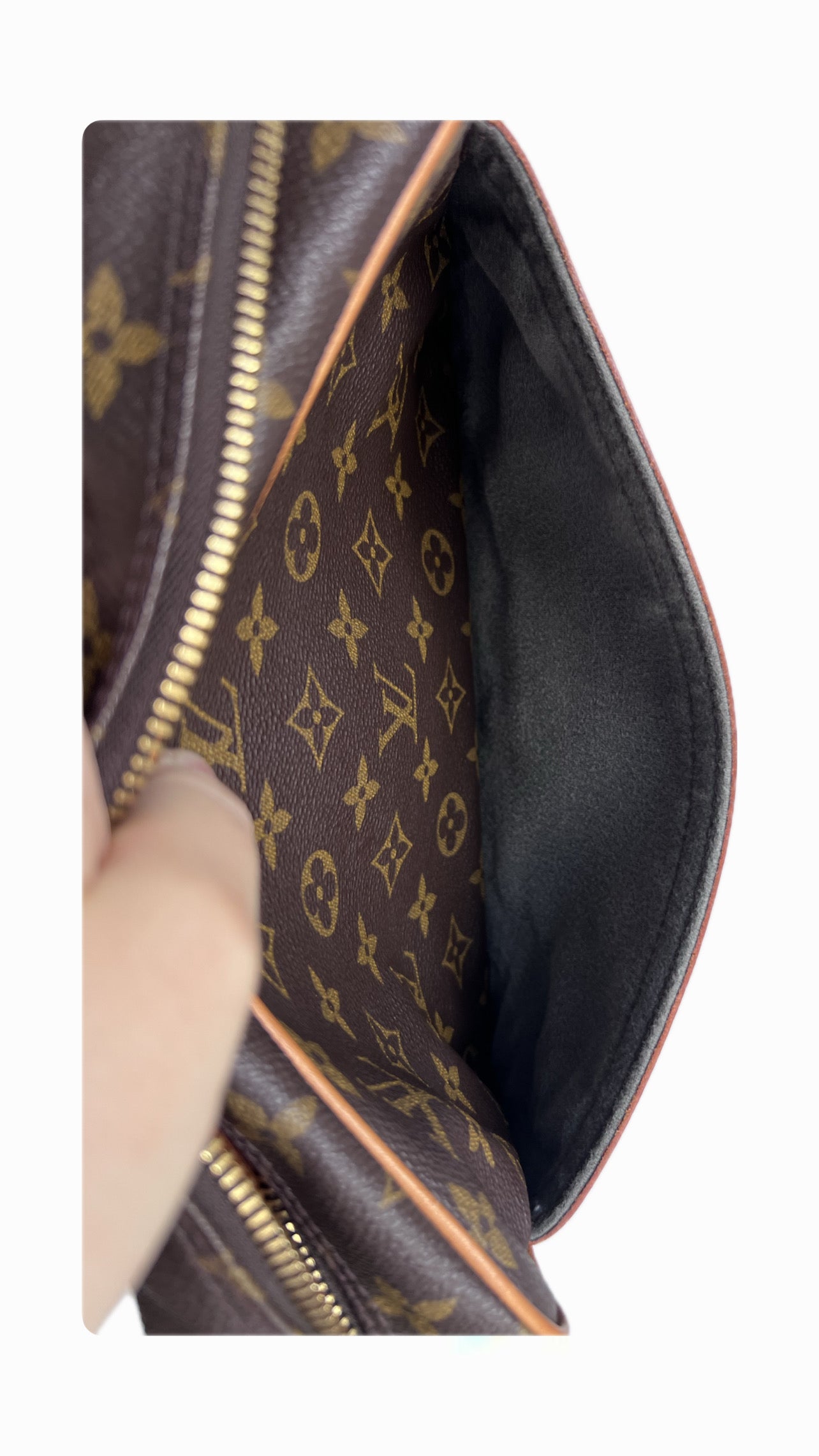 Louis Vuitton Trocadero 27