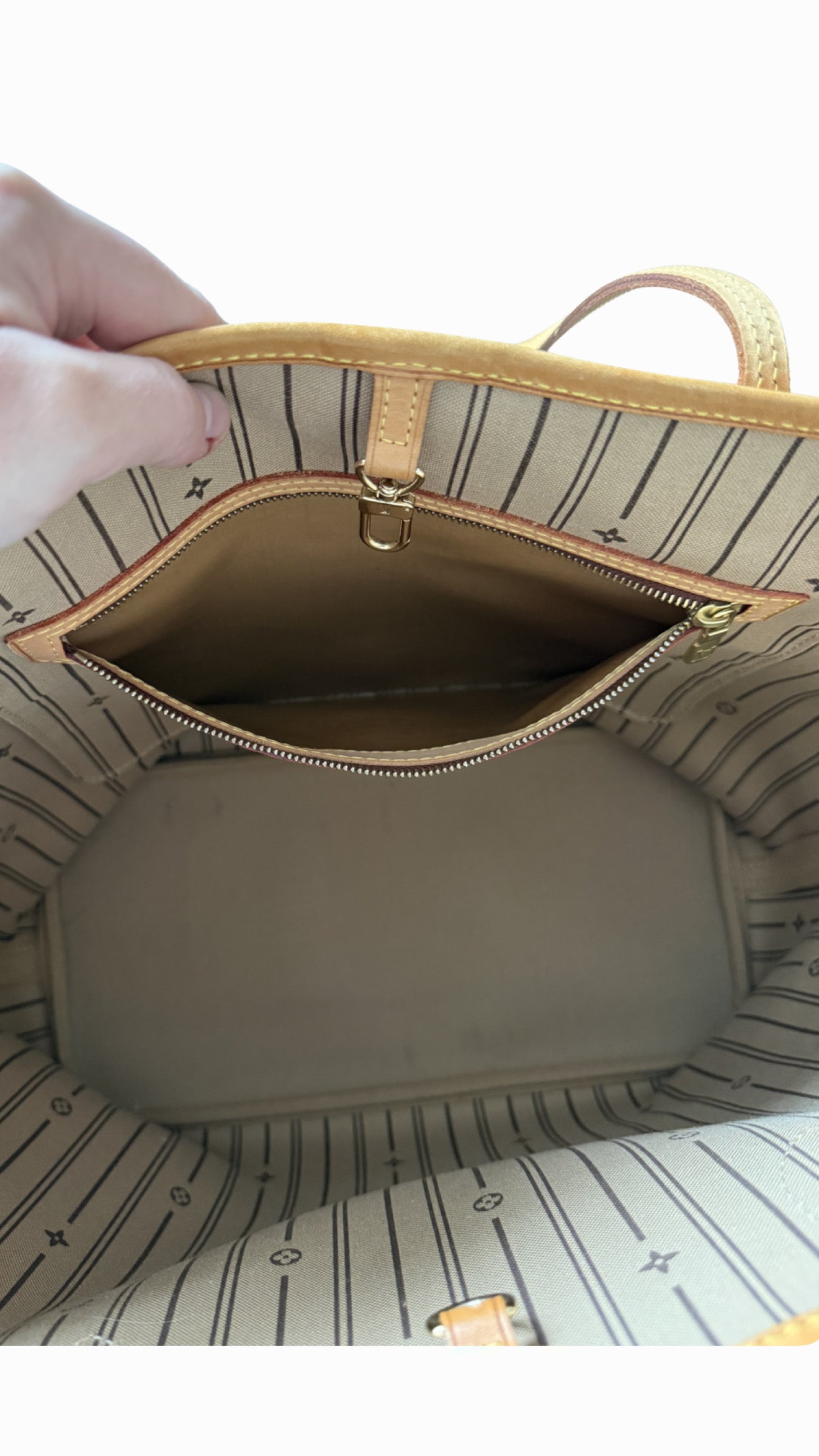 Louis Vuitton Monogram Neverfull MM