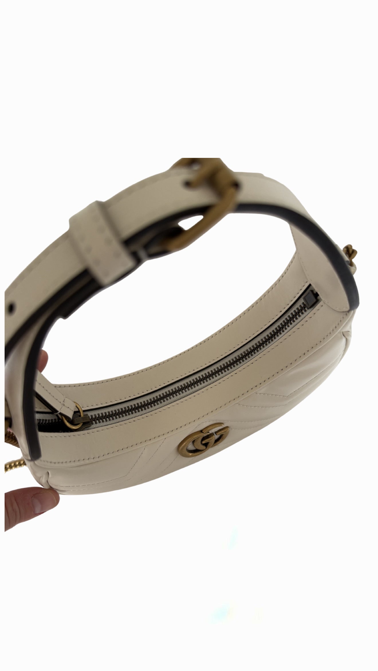 Gucci GG Marmont Small Shoulder Bag in White