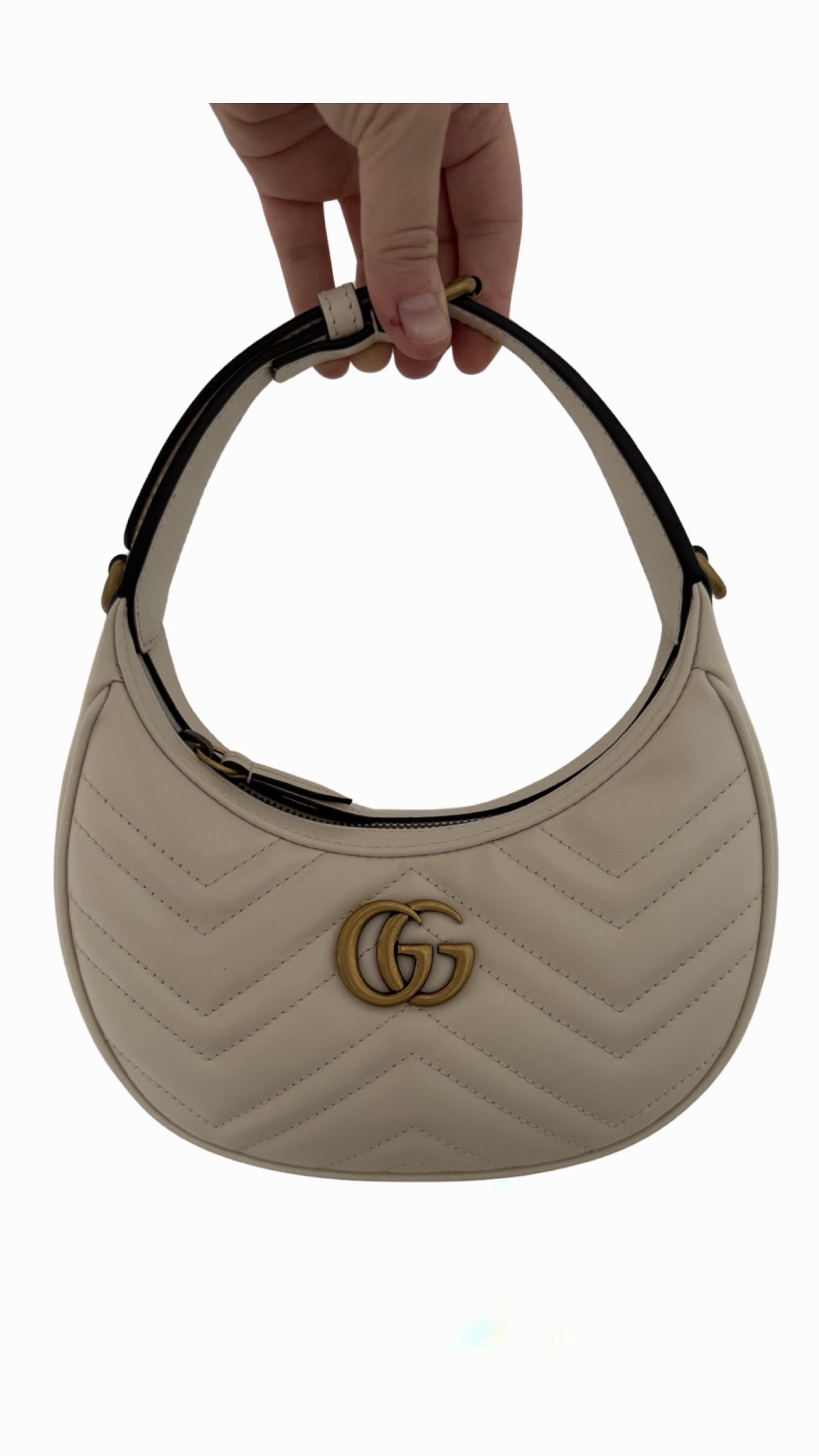 Gucci GG Marmont Small Shoulder Bag in White