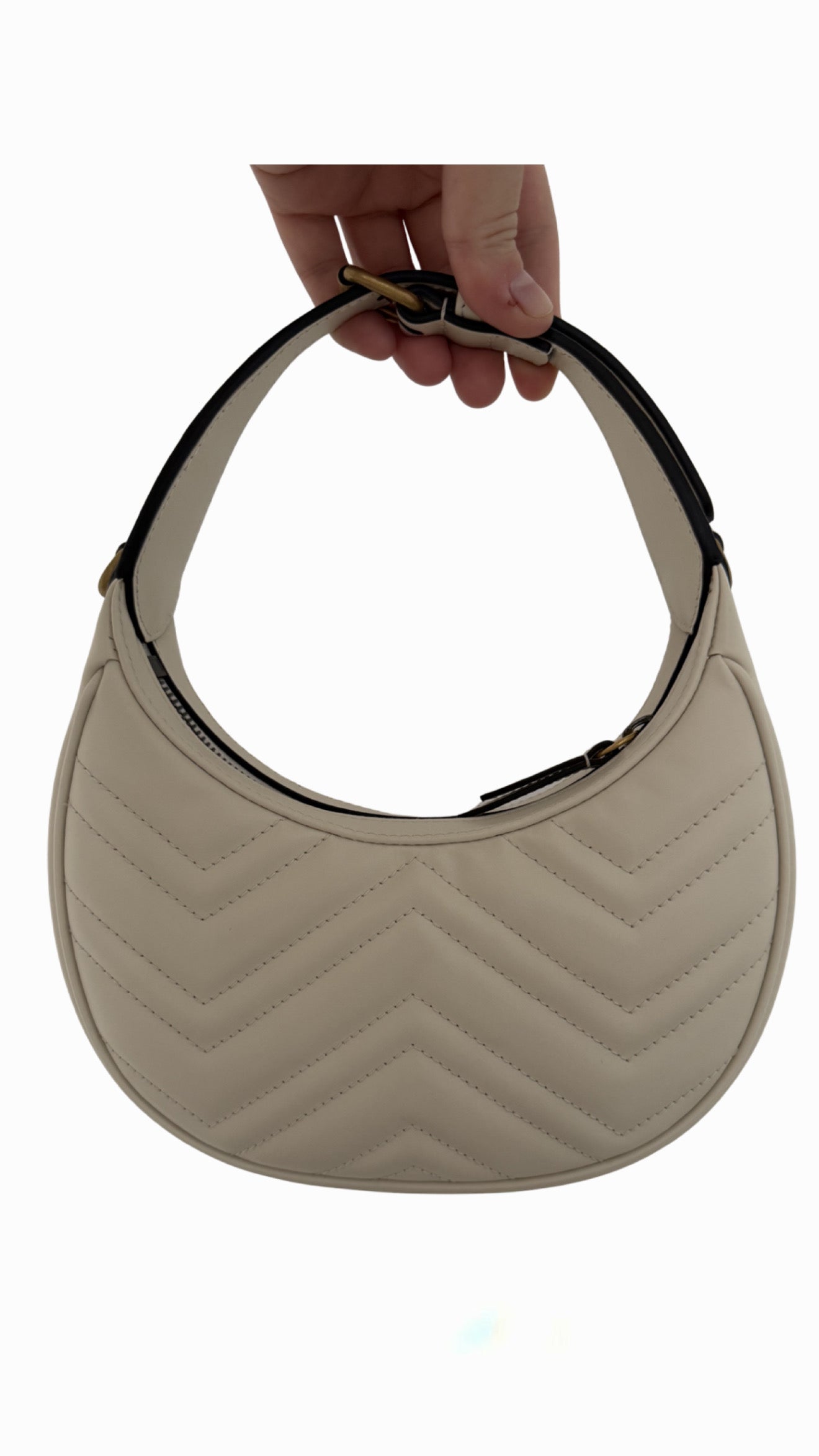Gucci GG Marmont Small Shoulder Bag in White