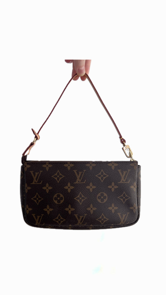 Louis Vuitton Pochette