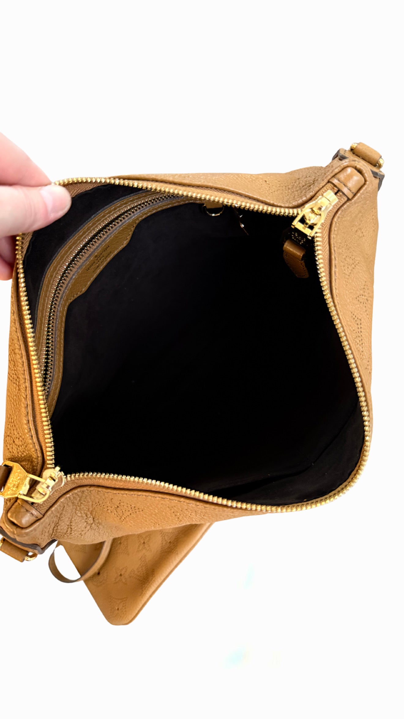 Louis Vuitton Mahina Selene PM