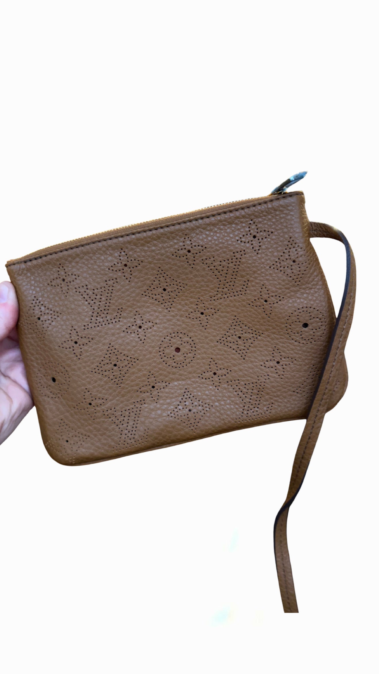 Louis Vuitton Mahina Selene PM