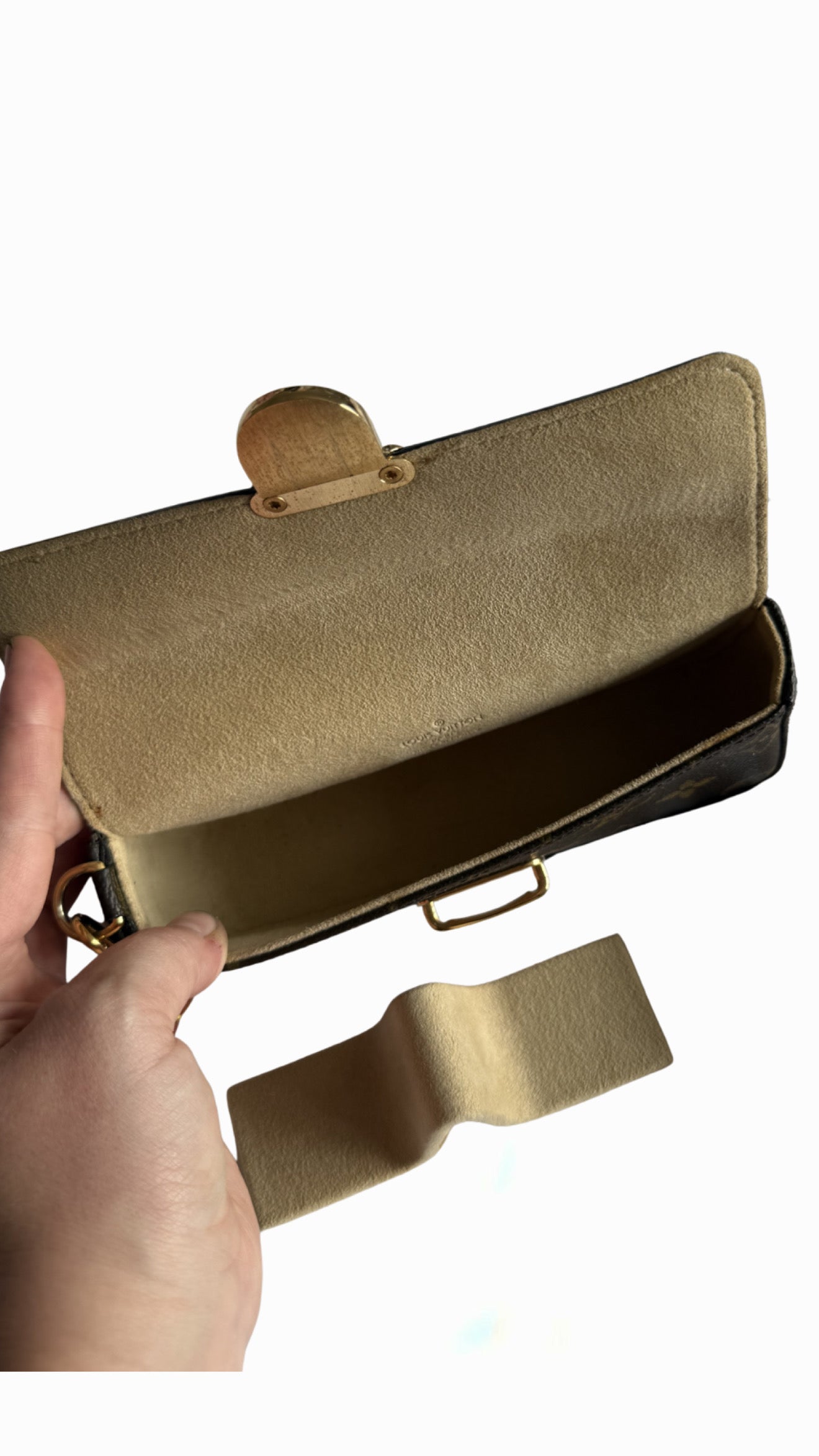 Louis Vuitton Monogram Pochette Lagoon Sunglasses Case