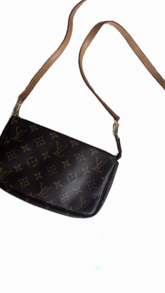 Louis Vuitton Pochette Long Strap