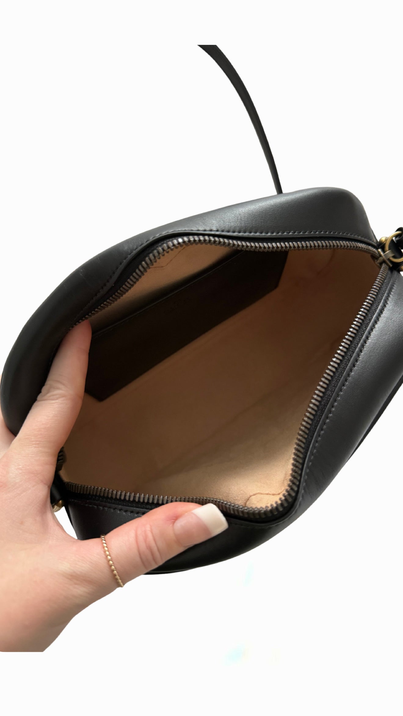 Gucci Marmont Shoulder Bag