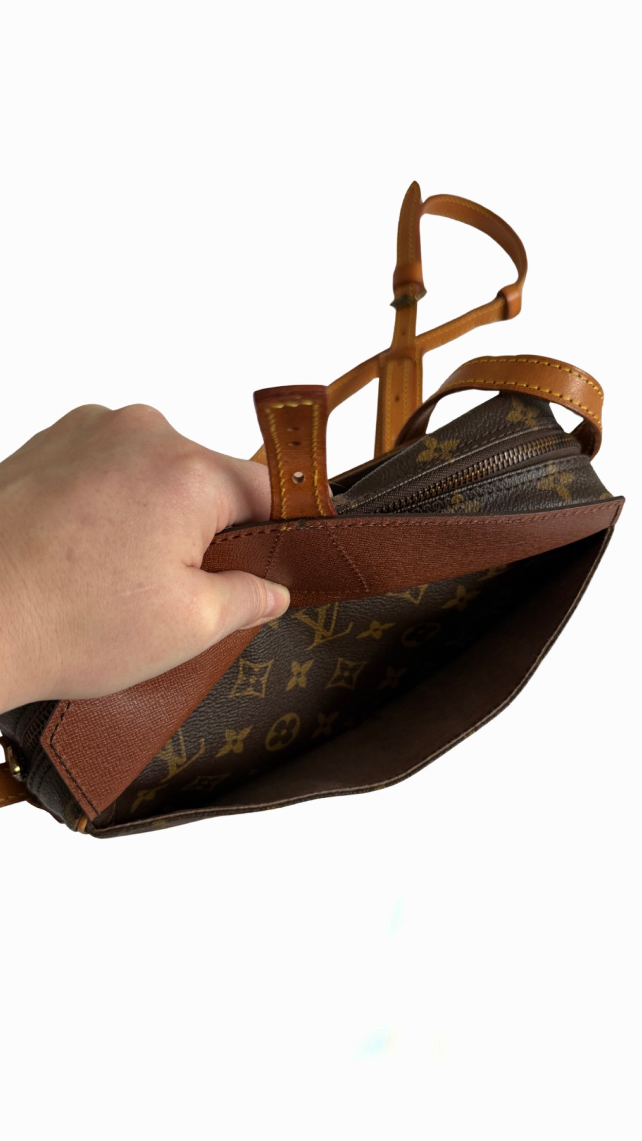 Louis Vuitton Jeune Fille MM